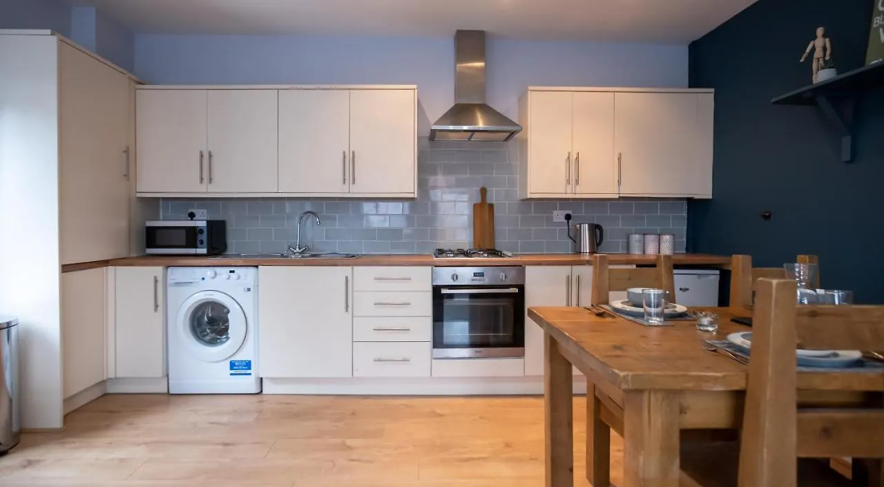 Lovely Coach House With Free Parking Cardiff Vakantiehuis